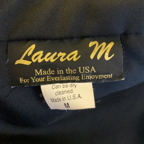 Laura M women’s vest with Angel Lace embellishments Black size Medium - Picture 6 of 7